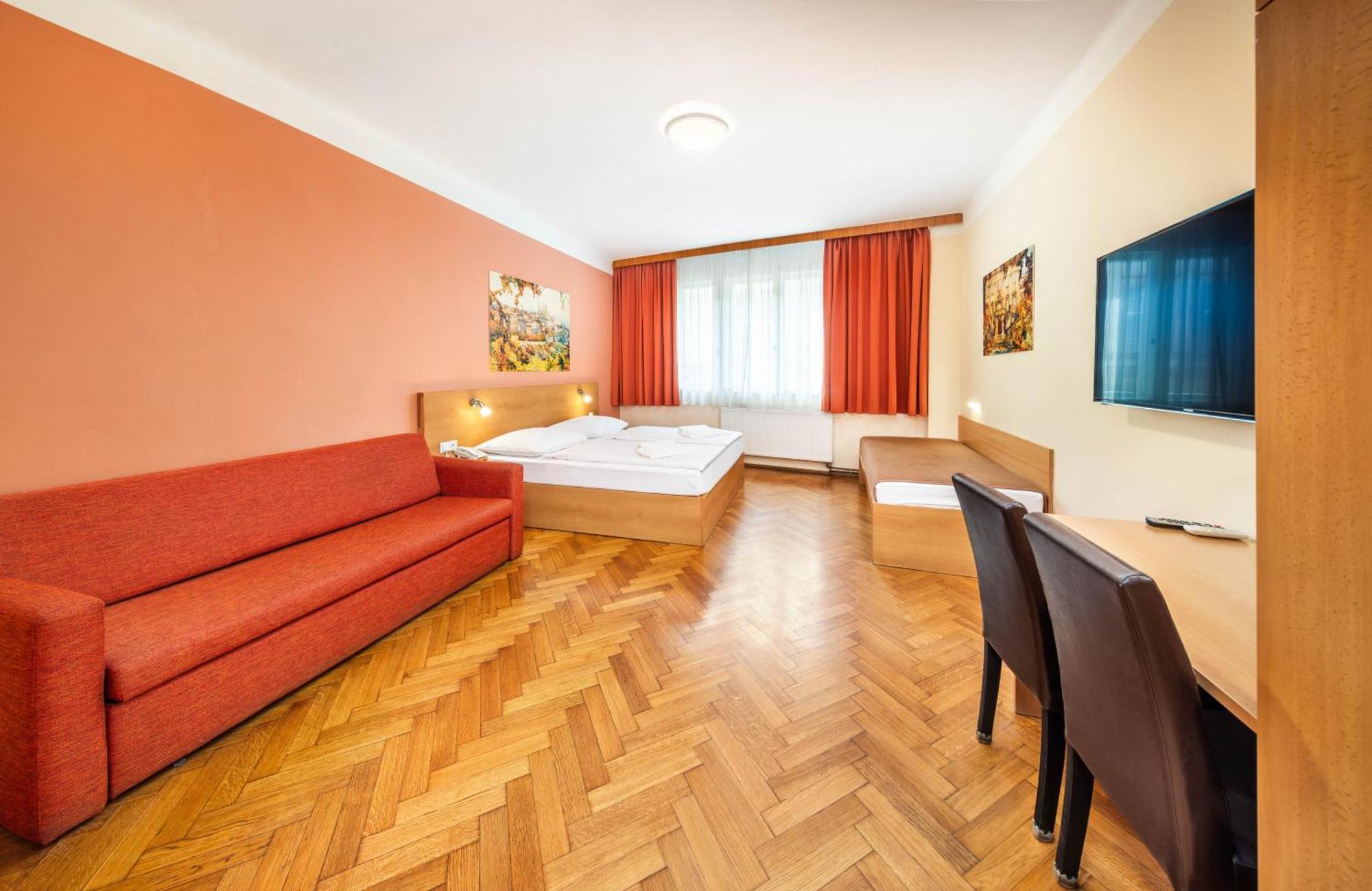 Residence Bene Praha Bagian luar foto